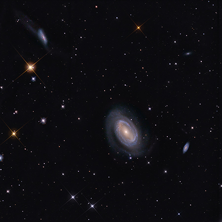 NGC 4725